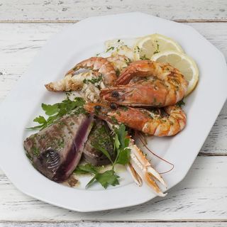 74 Misto di mare alla griglia