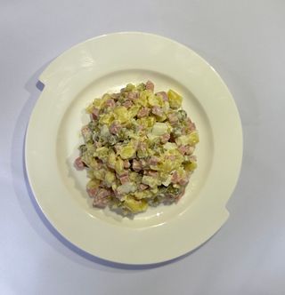 Салат Оливье (150г)