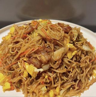 （#7） Pirinčani rezanci sa svinjetinom