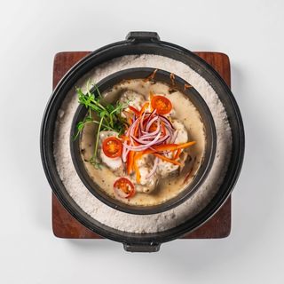 Курица В Сырно-Сливочном Соусе (399г)