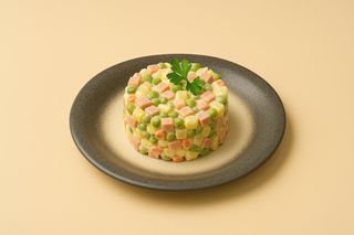 Оливье с копченой колбасой