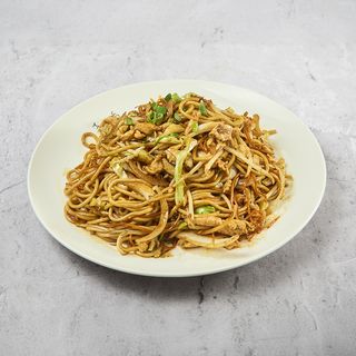猪肉炒面 Rezanci sa svinjetinom