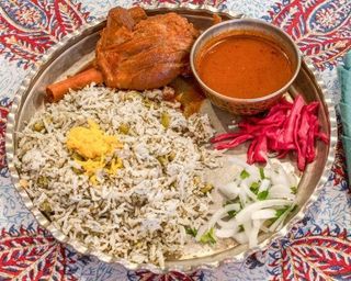 Baghali Polo ba Mahicheh
