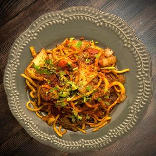 Жареный лагман (450г)