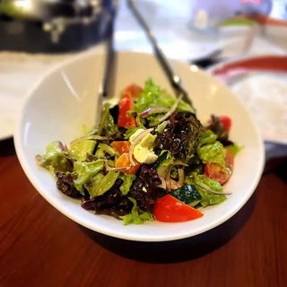 Салат овощной с творожным сыром (315г)