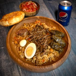 Сет плов + ачучук + мини лепешка (800г)