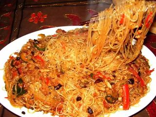 84 Spaghetti di soia saltati
