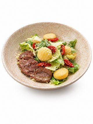 Цезарь Хан С Кониной (220 г)