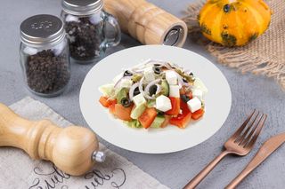 Греческий салат (250г)