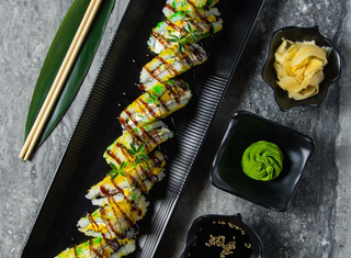 Сэндвич ролл с лососем (300г)