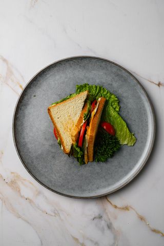 Сэндвич с телятиной (320г)