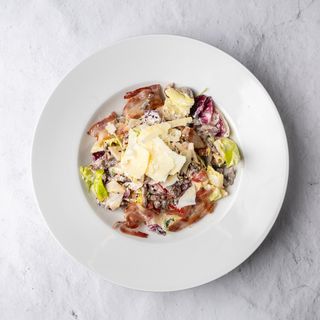 Biftek Cezar činija