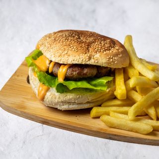 Burger Classic Double + Pomfrit