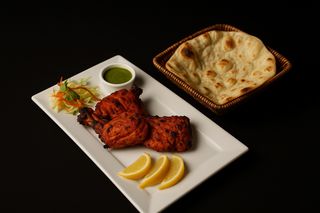 90. Курица в тандыре (150г)