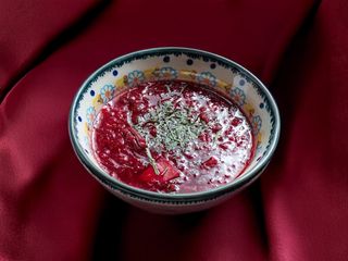 Домашний борщ с говяжьим ребром (400г)