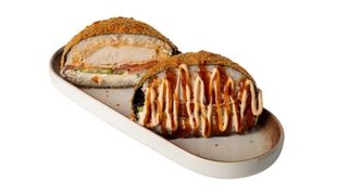 Суши бургер с курицей (250г)