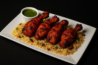 95. Куриные ножки с рисом (250г)