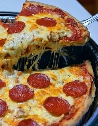 Пицца Салями (400г)