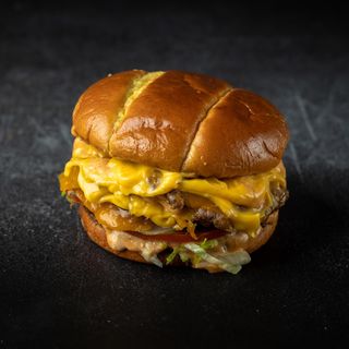 Classic Smash Burger Triple