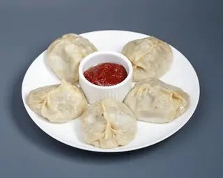 Манты с рубленой говядиной (5шт)