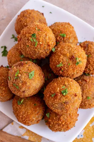 Aile De Poulet Kefta