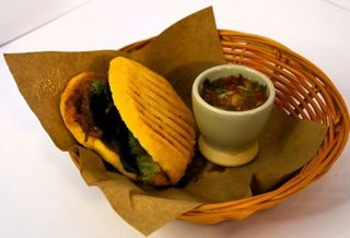 Arepa de Carne Desfiada