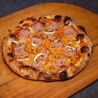 A la Pampour Capricciosa pizza 42cm