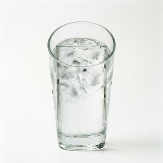 Acqua naturale