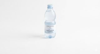 Acqua naturale