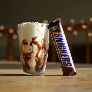 Айс латте сникерс (400мл)