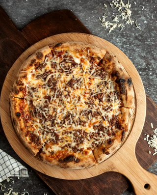Pizza Alentejana