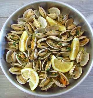 Amêijoas à Bulhão Pato