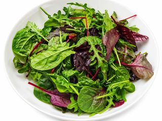 24 Insalata mista