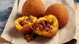 Arancina siciliana al ragù  220 g