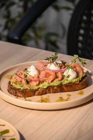 Toast AU Saumon & Avocat