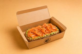 Avocado toast e salmone
