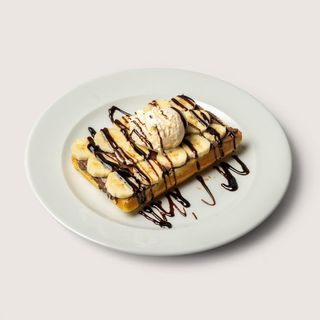 Banana mix waffle
