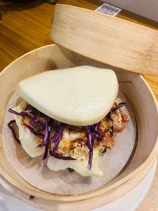 Bao con pollo