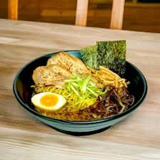 Black toukotsu ramen