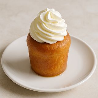 Babà al rum con panna