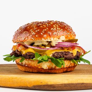 Bacon jalapeno burger