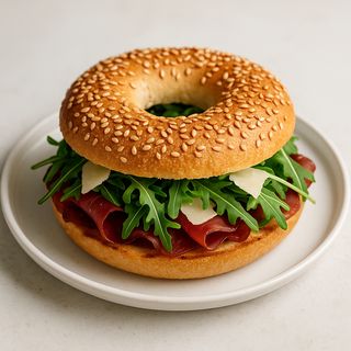 Bagel bresaola, rucola e grana