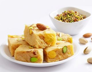 Barfi alle mandorle