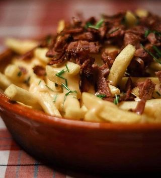Batatas com Cheddar e Bacon