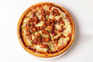 BBQ chicken pizza