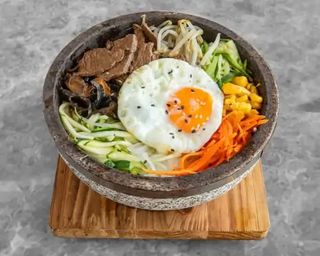 Bibimbap de Vaca