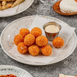 Сырные шарики/ Bile de Cașcaval