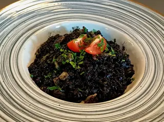 Risotto cuttle fish with prawns