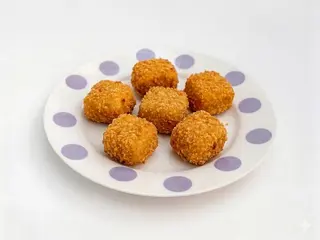 Bocconcini di formaggio camembert 6 pezzi