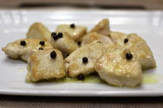 Bocconcini di pollo al pepe verde